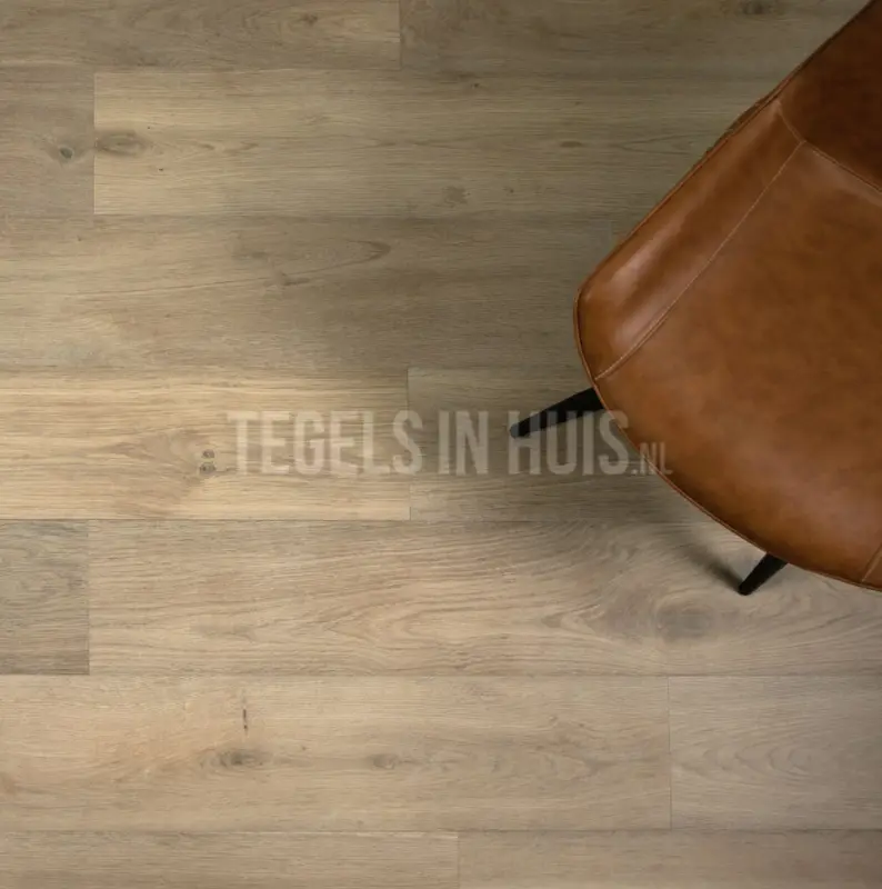 Koop Online Keramisch parket – Houtlook tegel Reagel Walnut 15×90 niet gerectificeerd