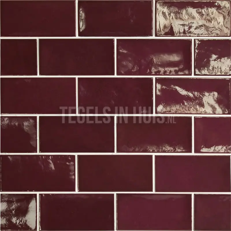 Handvorm wandtegel 6,5×13 aubergine rood soft glans Must-Have