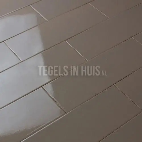 Voordeelprijs Wandtegel 10thirty 10×30 cm mokka glans