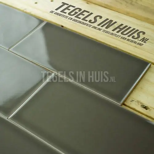 Wandtegel 10×20 cm VT Smoke slate grijs glans Gereduceerde Prijs