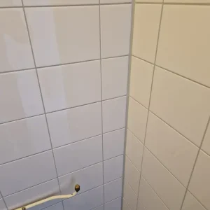 Superprijs Keracom glans wit 20×30 witte wandtegels