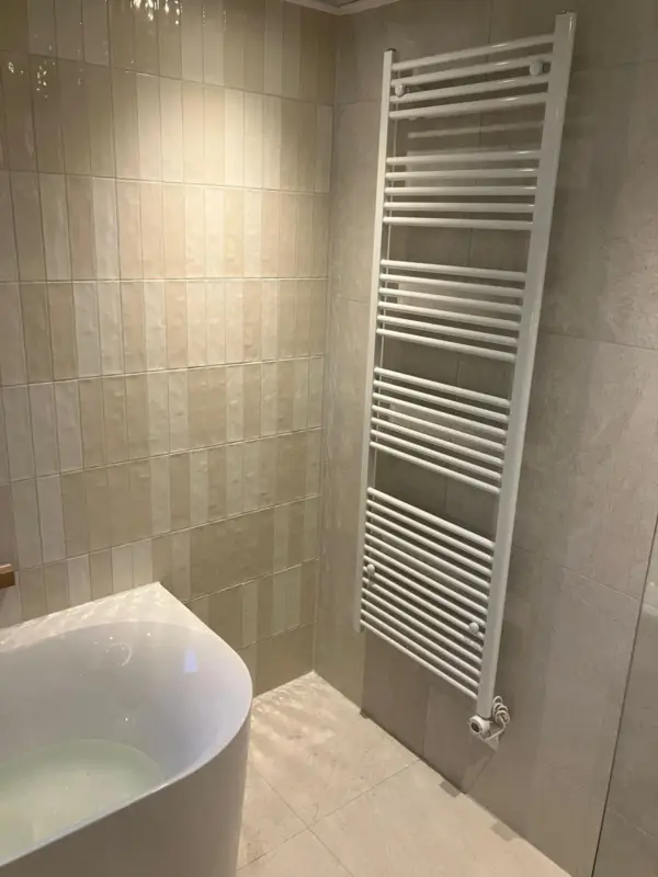 Handvorm tegel – Cifre Moos Ivory – 6,5×26 Koopje