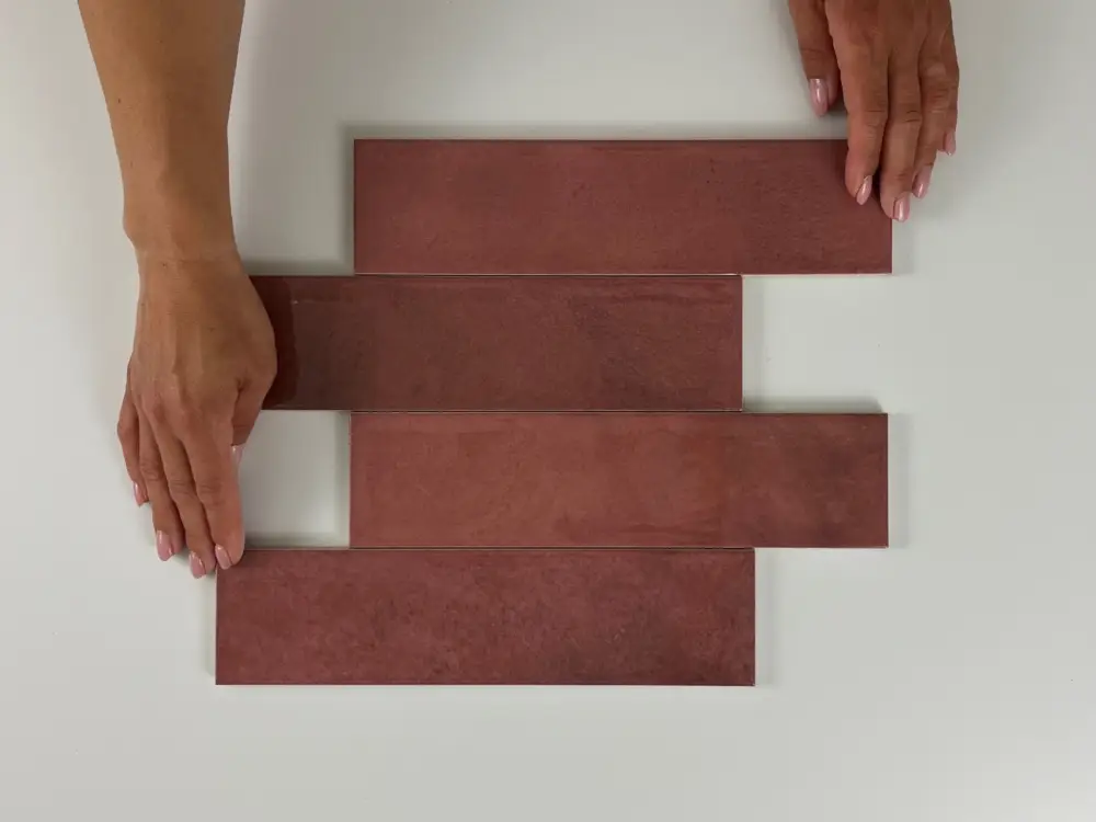 Moon Garnet 7.5x30 Must-Have