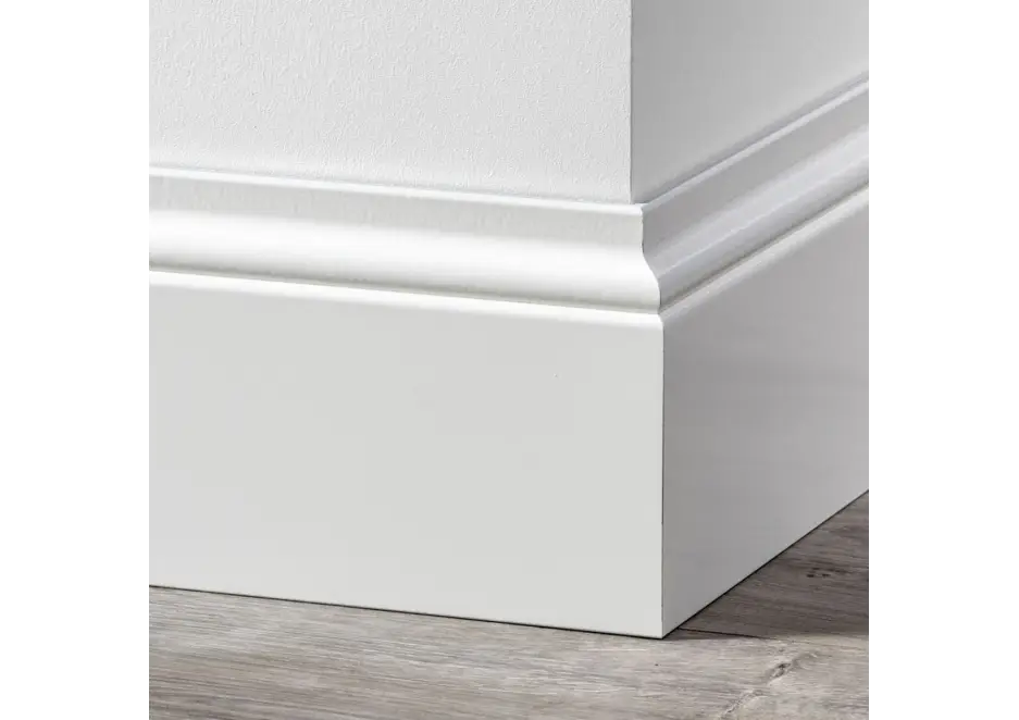 MDF Romantische Plint 150x18mm Wit Voorgelakt RAL 9010 Direct Verzonden
