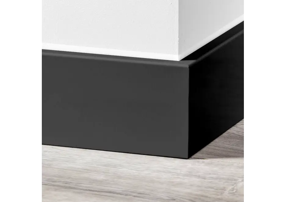 Populair MDF Moderne Plint 120x9mm Voorgelakt RAL 9005