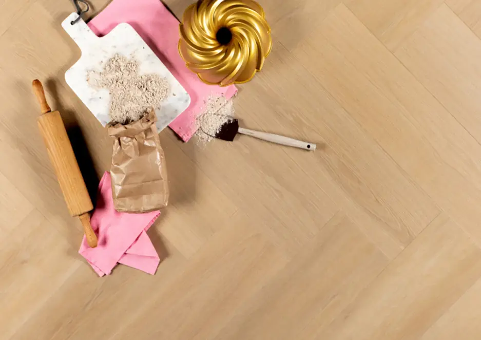 Nu Kopen Douwes Dekker PVC Klik Brede Visgraat Brioche - Ultra Mat