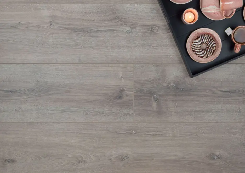 Douwes Dekker Extra Lange Plank Lavendel - 8mm Laminaat Fabrieksprijs