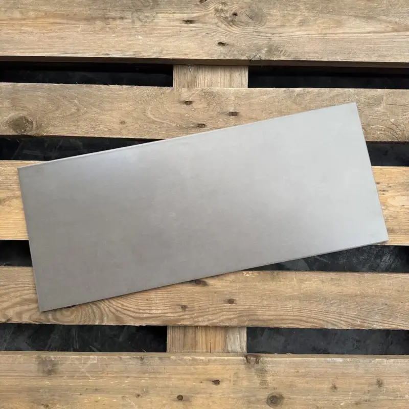 Laatste Versie Alcor Evian Antracita 25x60cm (partij van 7,35 m²)