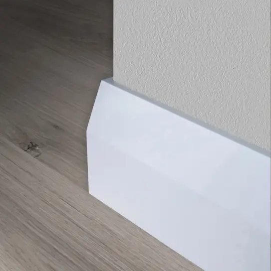 Beperkte Voorraad Steile plint - MDF ecologisch - 18 x 90 mm