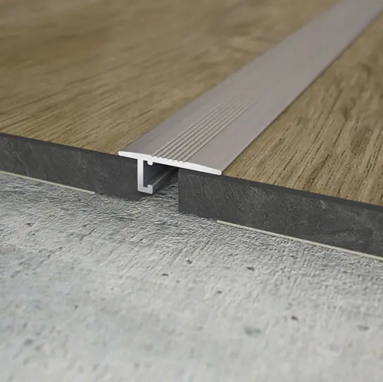 UL 20x5 - Aluminium bewerkt - 20 x 5 mm Titanium Gereduceerde Prijs