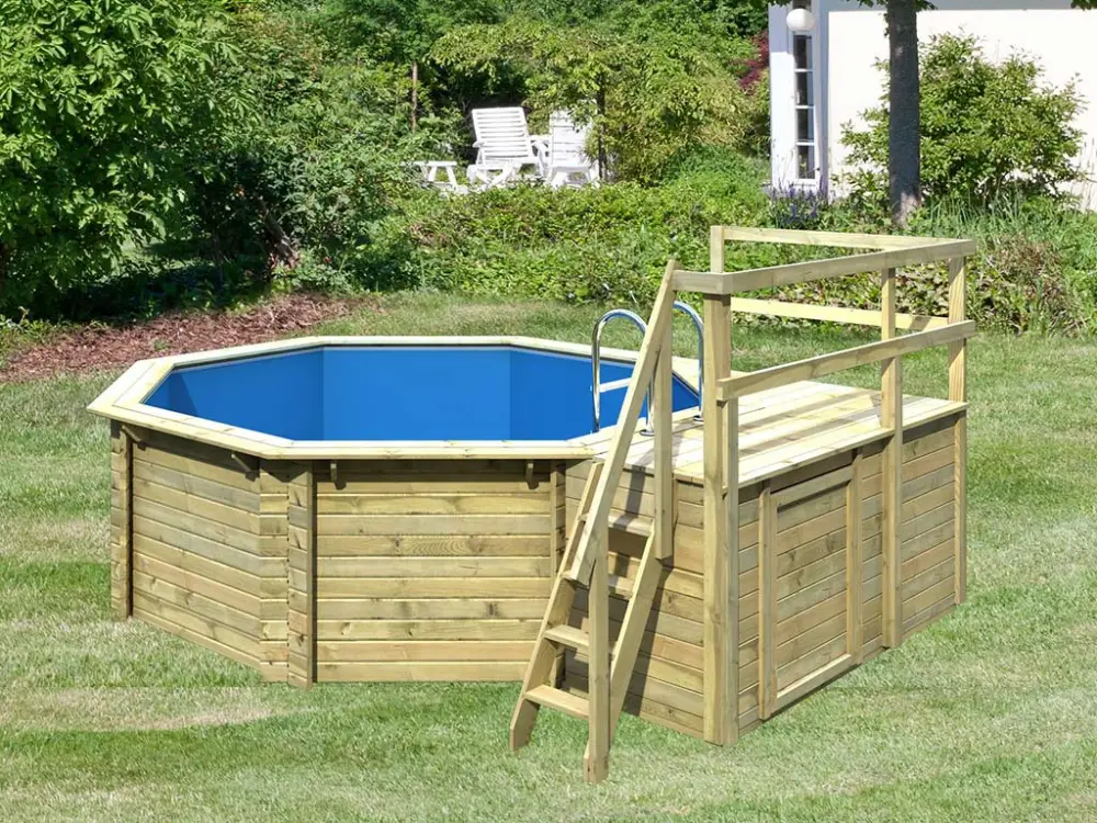Direct Beschikbaar Houten Zwembad Model 1 Variant C kdi met 2-delig zonneterras
