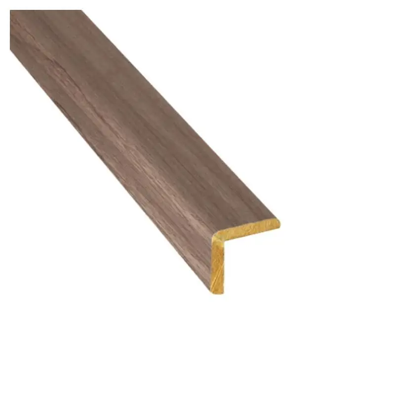 Direct Verzonden Hoeklat MDF - Gavle Warm Noten - 22 x 22 mm 305 cm