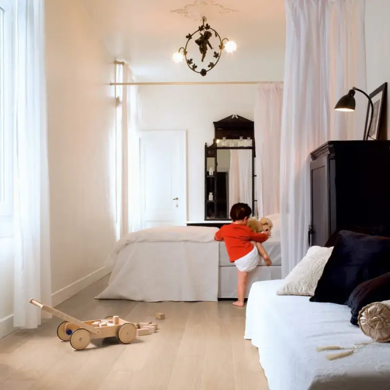 Direct Beschikbaar Quick-Step eik witvernist laminaat