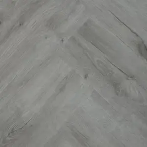 Tijdelijk Beschikbaar DFD Silver Oak plak Visgraat (PVC) 2,5mm x15,24cm x 60,96cm